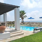 Sea Front With Private Heated Pool, Quiet Area Paphos 322 Kissonerga