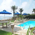 Sea Front With Private Heated Pool, Quiet Area Paphos 322 Kissonerga