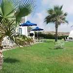 Sea Front With Private Heated Pool, Quiet Area Paphos 322 * Kissonerga