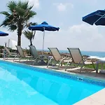Sea Front With Private Heated Pool, Quiet Area Paphos 322 Villa