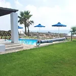 Sea Front With Private Heated Pool, Quiet Area Paphos 322