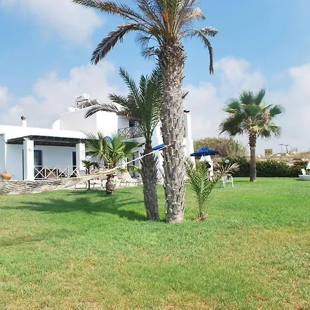 Sea Front With Private Heated Pool, Quiet Area Paphos 322 Villa Kissonerga