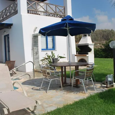 Villa Sea Front With Private Heated Pool, Quiet Area Paphos 322 Kissonerga